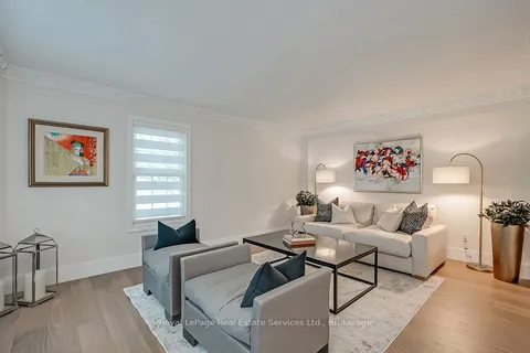 2101 Grosvenor Street, ON L6H 4N1