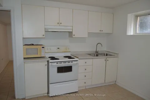 44 York Street, ON L4T 1E7