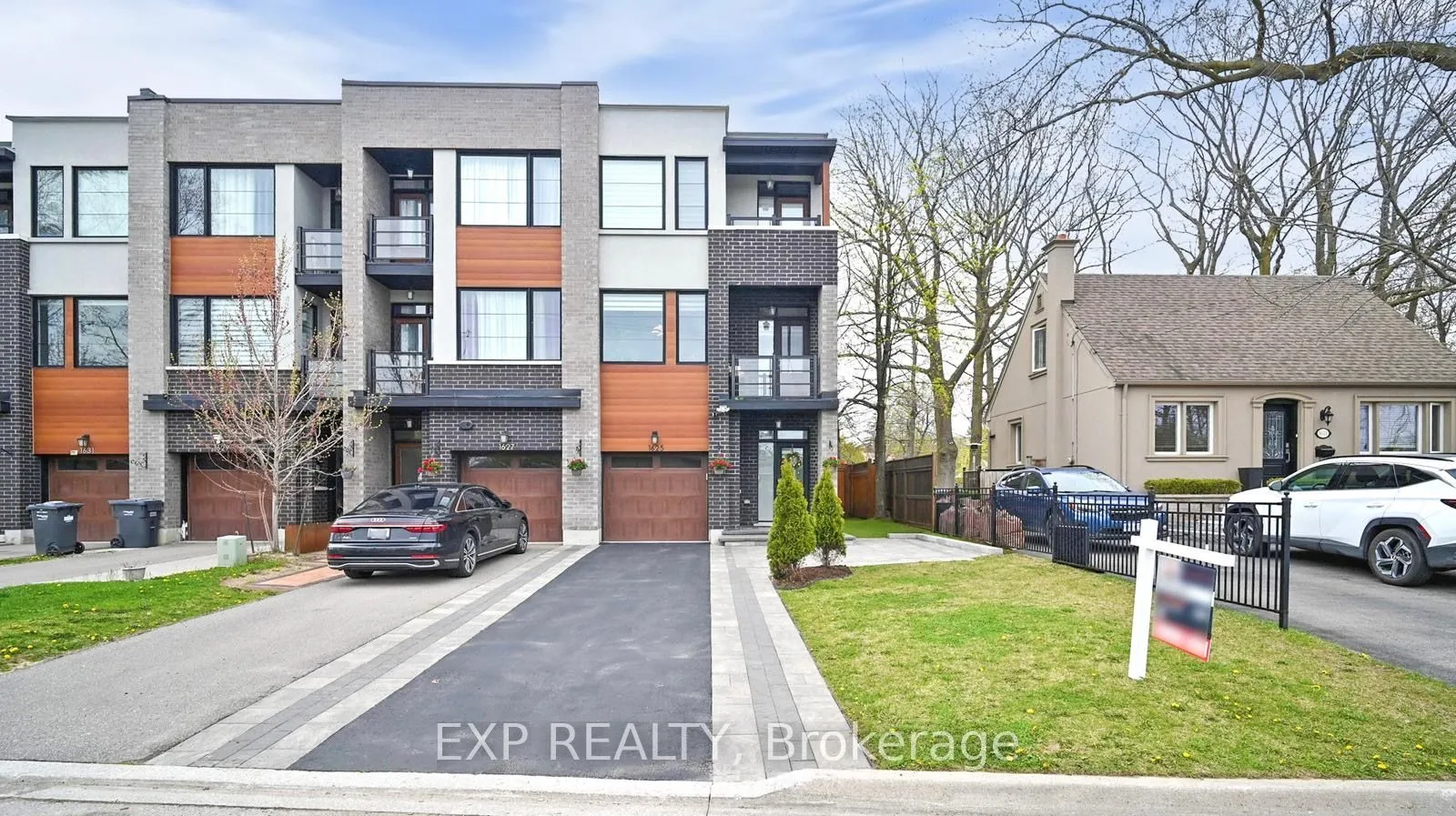 1625 Blanefield Road, ON L5G 0C4