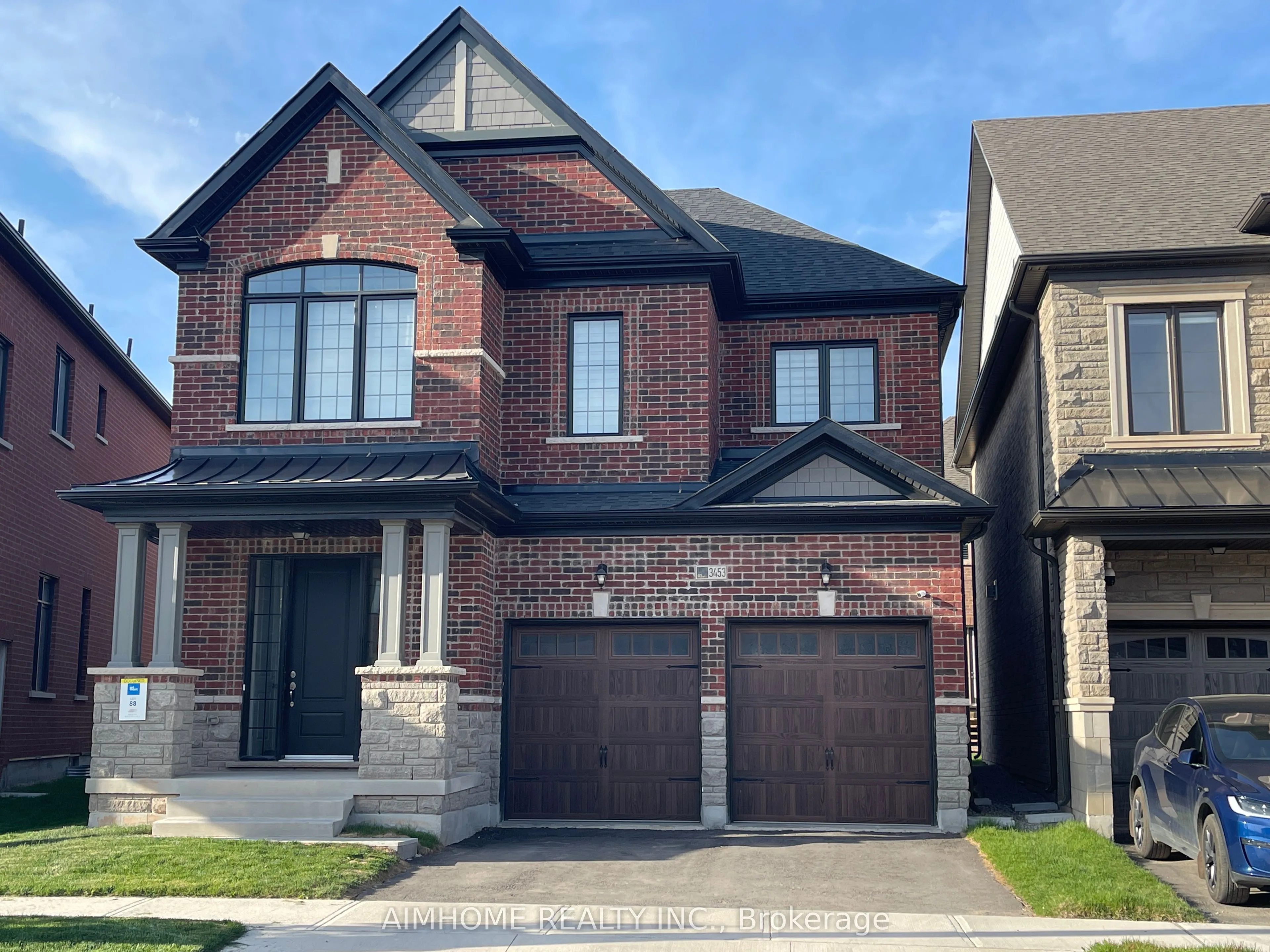 3453 Mosley Gate, ON L6H 0Y8