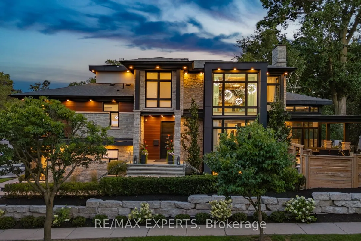 7 Woodvalley Drive, ON M9A 4H2