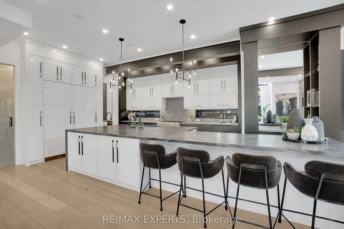 7 Woodvalley Drive, ON M9A 4H2