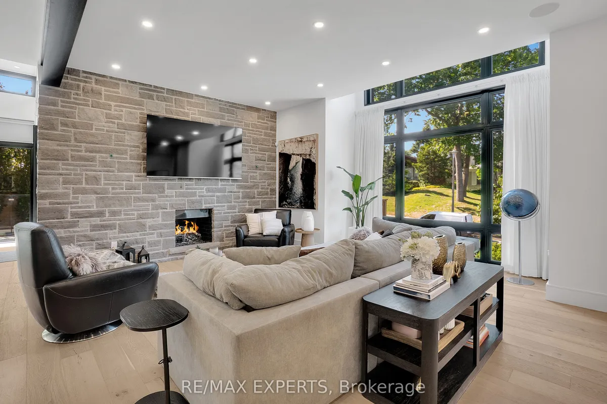 7 Woodvalley Drive, ON M9A 4H2