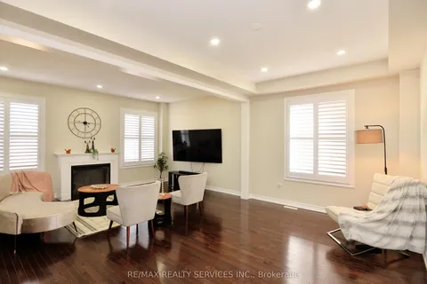 24 Bachelor Street, ON L7A 5A9