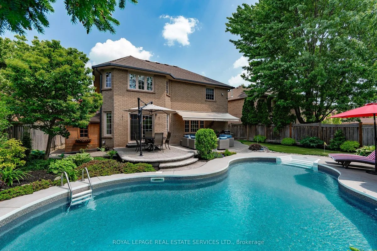 2224 Brays Lane, ON L6M 3J6