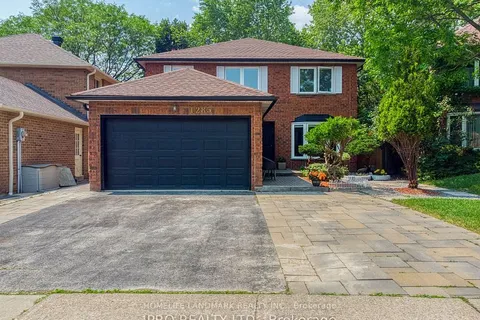 1285 Deer Run, ON L5C 3P8