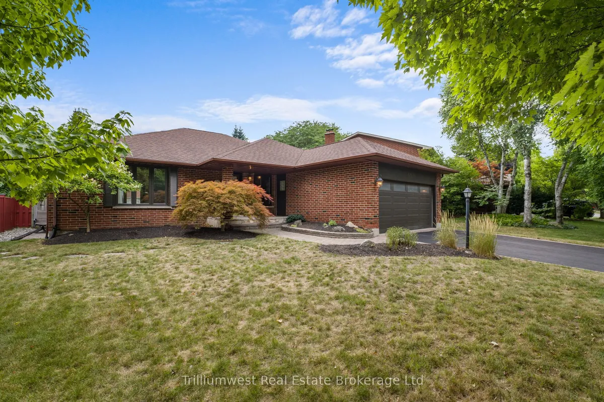 444 Bonny Meadow Road, ON L6J 6J2