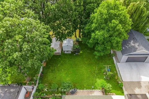 215 Elmwood Crescent, ON L9T 1C3