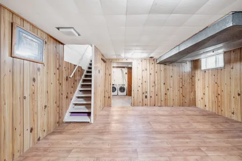 673 Durie Street, ON M6S 3H4