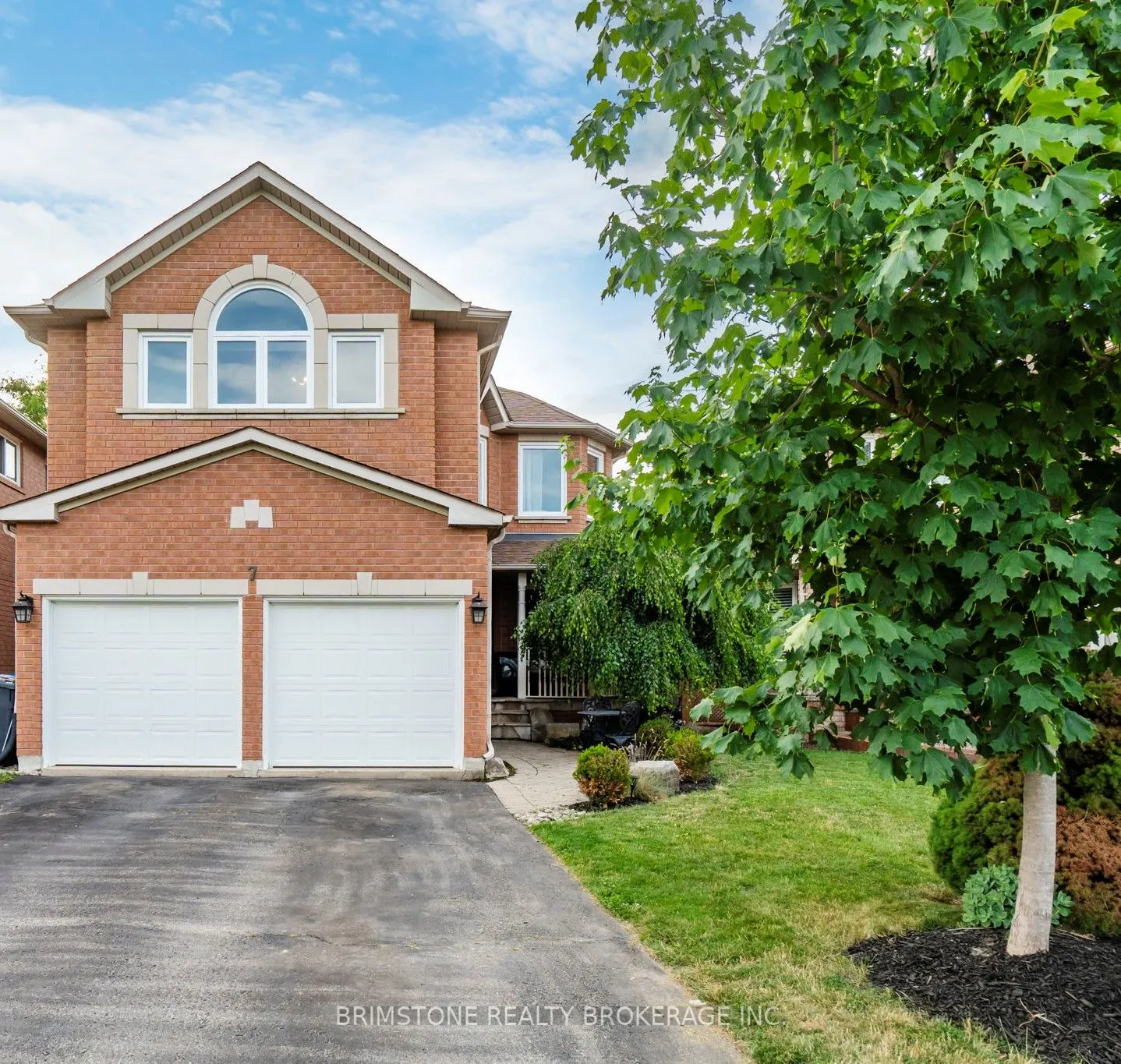 7 Banington Crescent, ON L7A 1G4