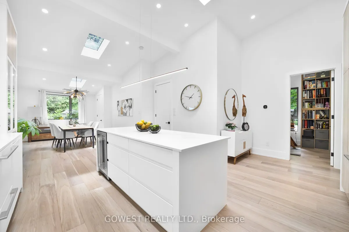 344 Dalewood Drive, ON L6J 4P5