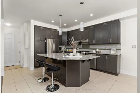 3141 George Savage Avenue, ON L6M 4M2