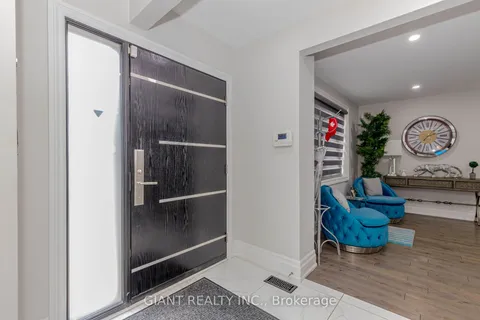 90 Main Street, ON L6W 2C7