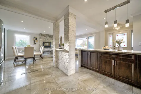 373 The Westway N/A, ON M9R 1H3