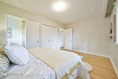 373 The Westway N/A, ON M9R 1H3