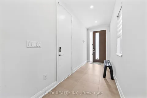 41B Maple Avenue, ON L5H 2R9