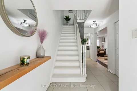 665 Fothergill Boulevard, ON L7L 6E5