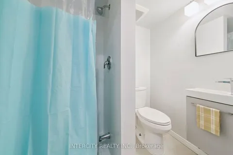 665 Fothergill Boulevard, ON L7L 6E5