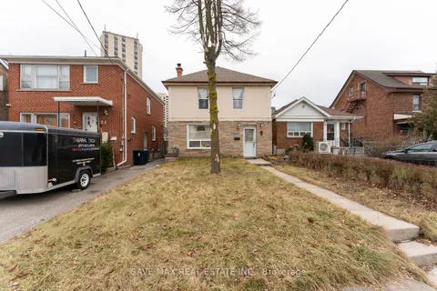73 Buttonwood Avenue, ON M6M 2H9
