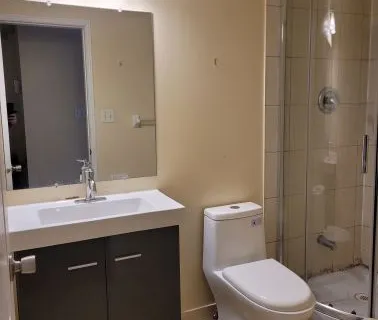 23 Hackett Avenue, ON M3J 0C7