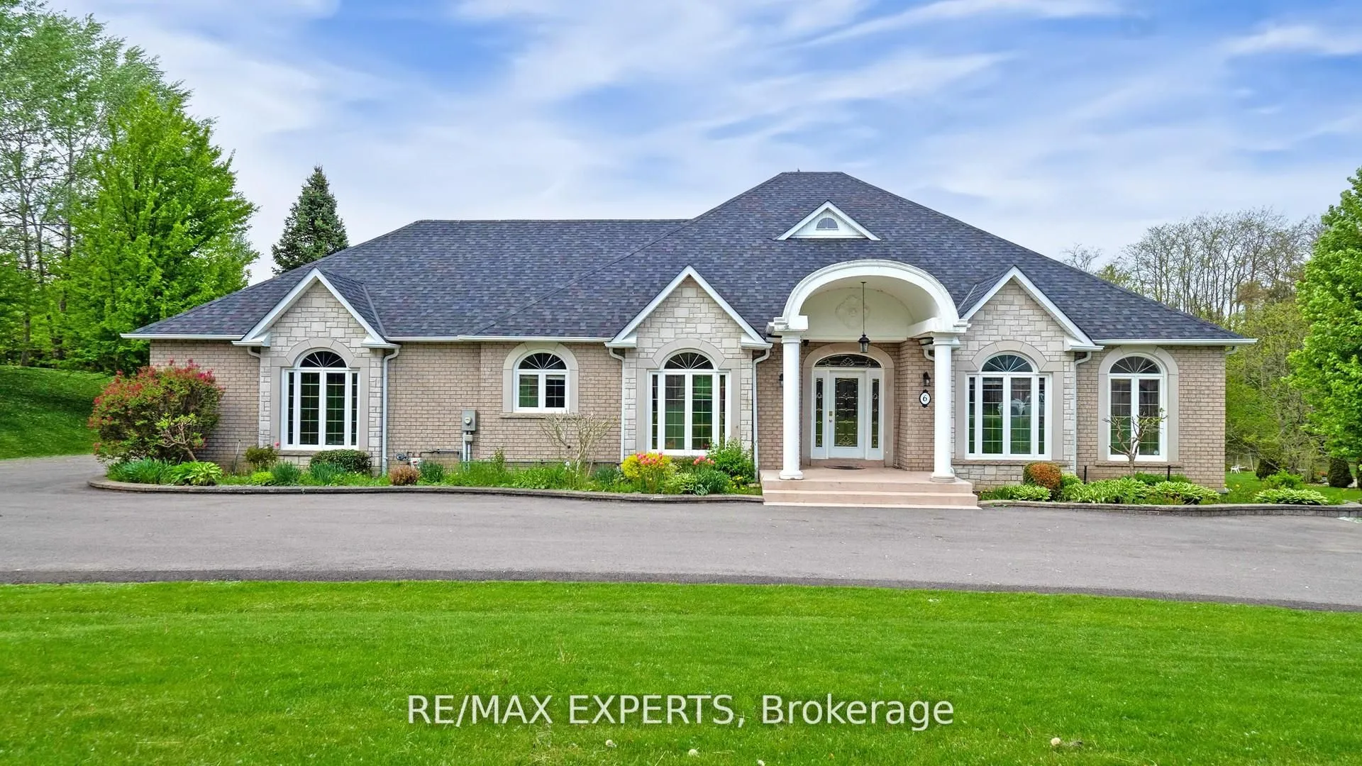 6 Overlook Ridge, ON L7E 0C1