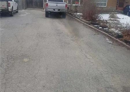 7585 Wrenwood Crescent, ON L4T 2V8