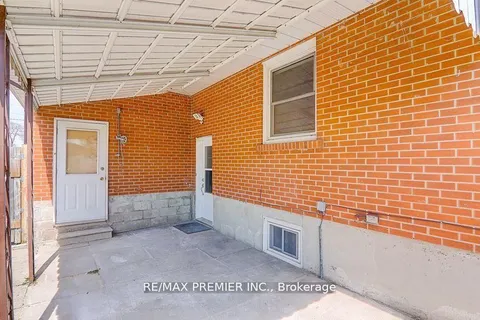 42 Wilmont Drive, ON M3N 1N6