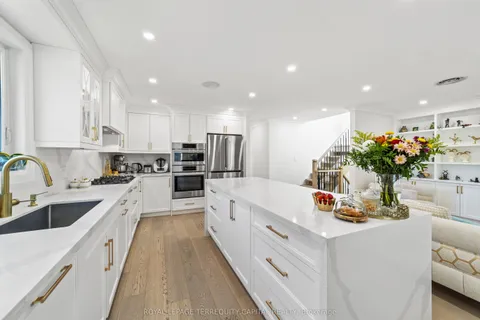 730 Hyde Road, ON L7S 1S7