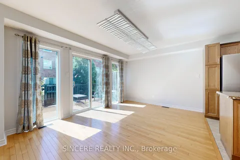 973 The Queensway N/A, ON M8Z 1P3