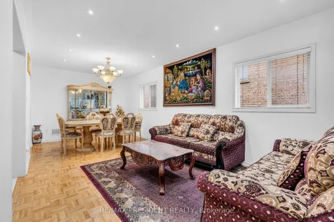 11 Oxtail Lane, ON L6X 5E2