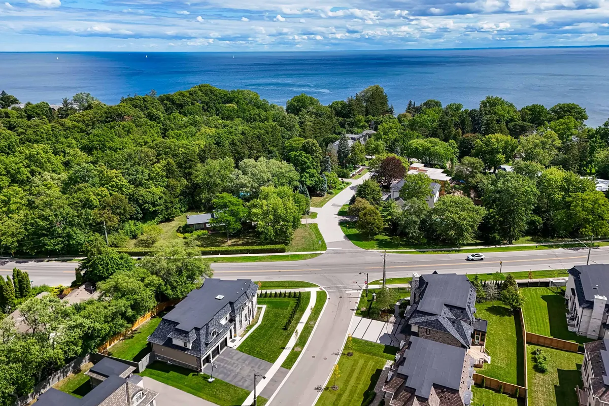 1199 Lakeshore Road, ON L6L 0G5