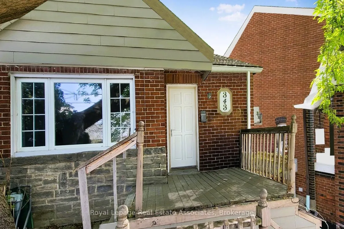 343 Kane Avenue, ON M6M 3N9