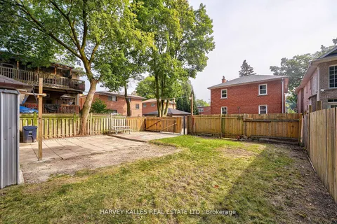 40 Dominion Road, ON M8W 1J7