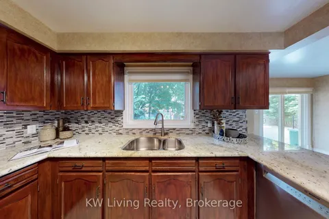 1997 Sandown Road, ON L5M 2Z5