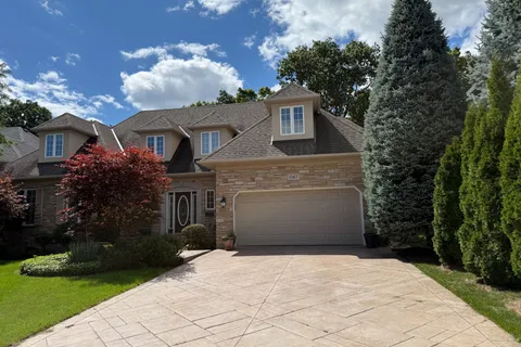 1067 Forestvale Drive, ON L7P 4W4