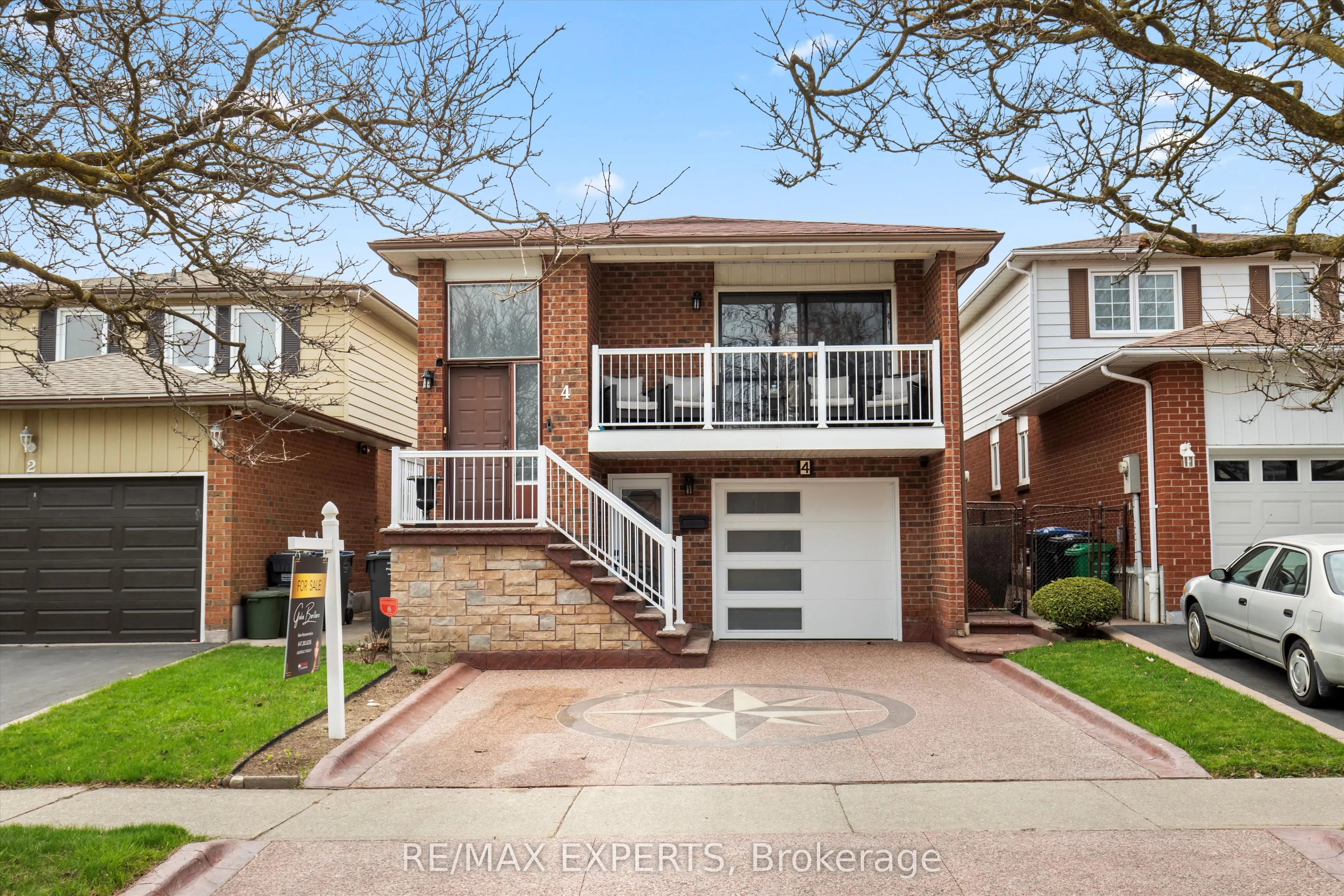 4 Martindale Crescent, ON L6X 2T9