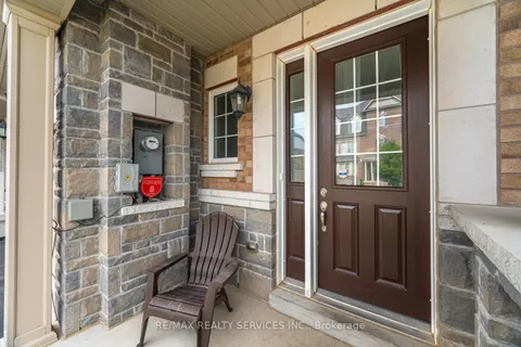 34 Pennycross Crescent, ON L7A 4M1