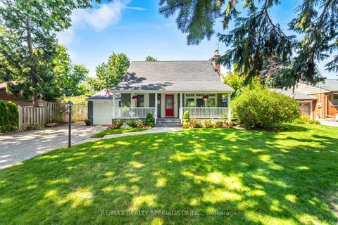 457 Selsey Drive, ON L5A 1B7