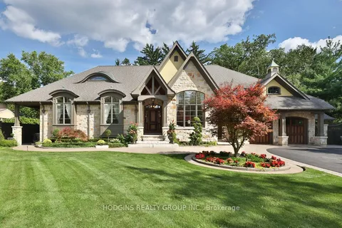 158 Harborn Trail, ON L5B 1A8