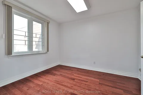 1279 Weston Road, ON M6M 4R2