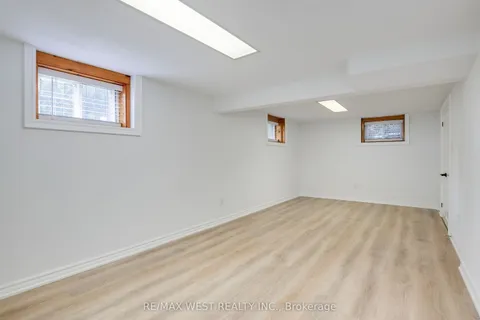 50 Larchmere Avenue, ON M9L 2N3