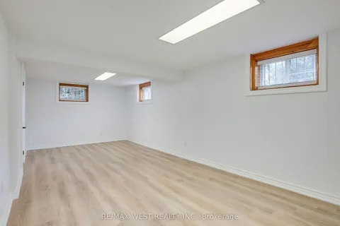 50 Larchmere Avenue, ON M9L 2N3