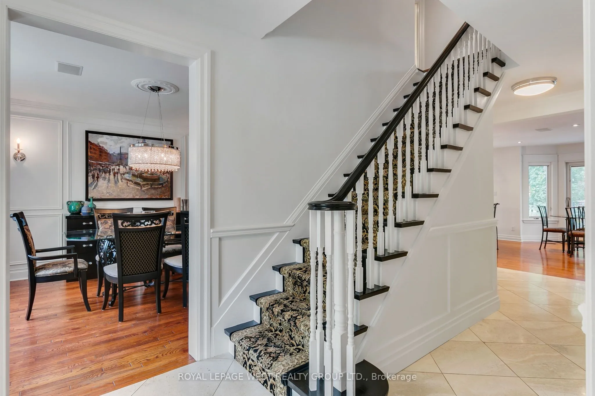 14 Dunedin Drive, ON M8X 2K5