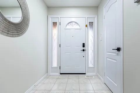 4110 Forest Run Avenue, ON L7M 4L7