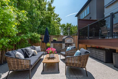 81B Seventeenth Street, ON M8V 3K5