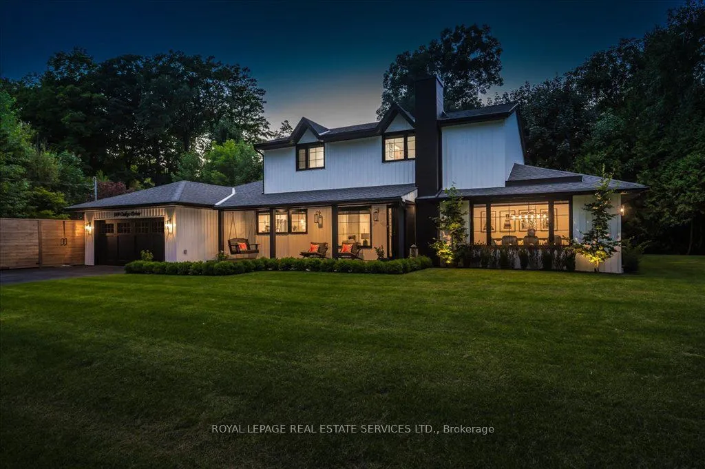 169 Oakes Drive, ON L5G 3M2