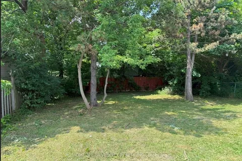 30 Woodward Avenue, ON L6V 1K1