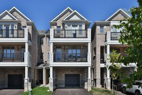 1841 Thames Circle, ON L9E 2A4