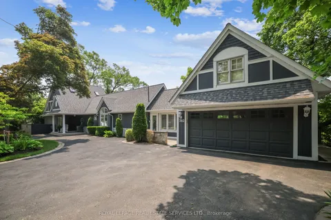 382 Trafalgar Road, ON L6J 3H5