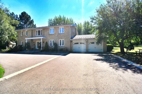 17 Crescent Hill Drive, ON L6S 2P4